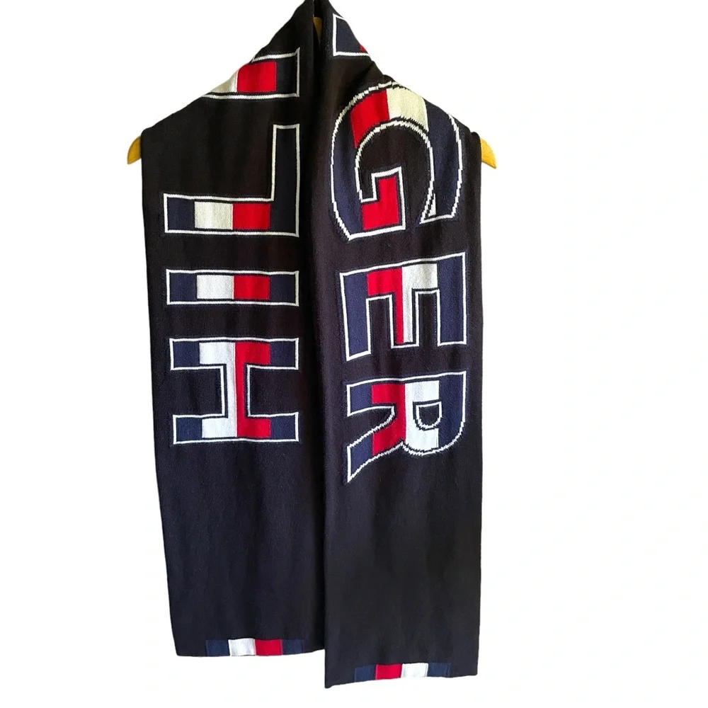 Tommy Hilfiger tommy hillfager
